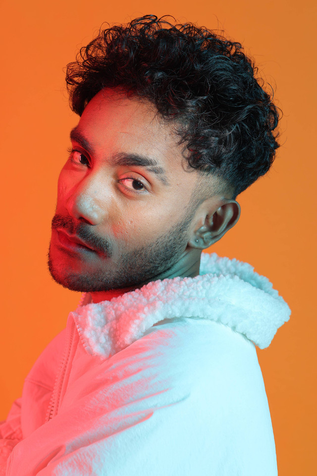 Yan Josua Jebolan X Factor Rilis Single Baru. Foto: Dok. Istimewa