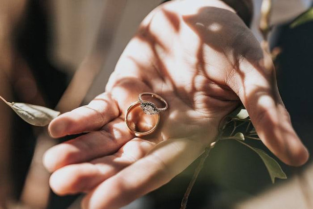 Ilustrasi Khutbah Nikah Kemenag. Foto. dok. Tyler Nix (Unsplash.com)