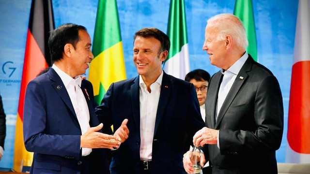 Presiden Jokowi saat bertemu dengan pimpinan negara G7 di KTT G7, Jerman. Foto: Dok. Biro Pers Setpres