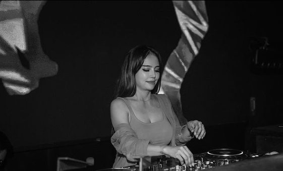 DJ Joana Foto: Instagram/dj.joana