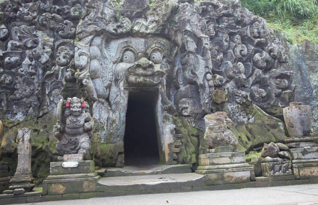 Harga Tiket Masuk Goa Gajah Ubud, Foto: unsplash/Reena Yadav