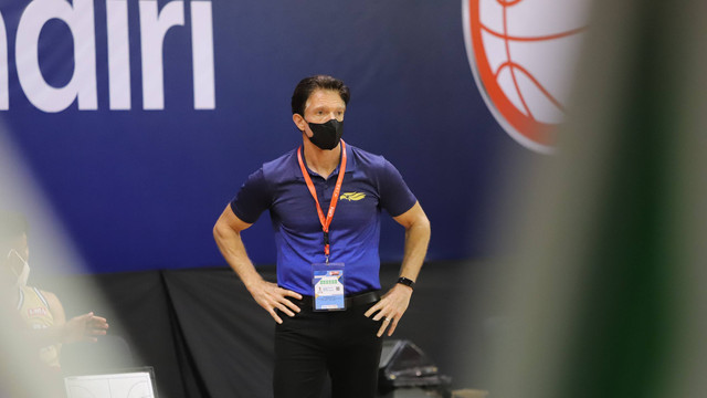 Pelatih Universitas Pelitas Harapan (UPH), Stephen L. Metcalfe. Foto: Dok. LIMA