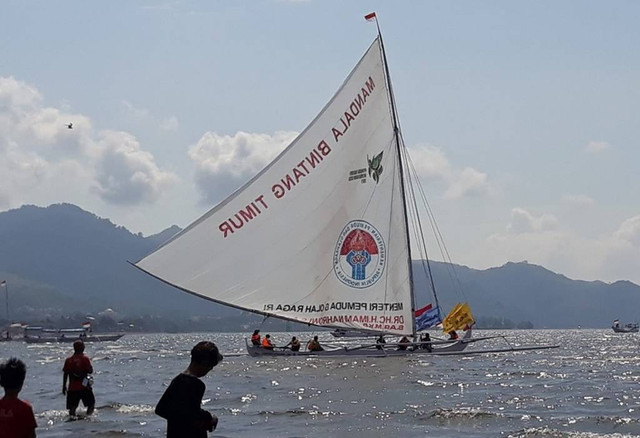 Perahu sandeq Mandala Bintang Timur yang disponsori Menpora, Imam Nahrawi, meraih juara II Sandeq Race 2019.