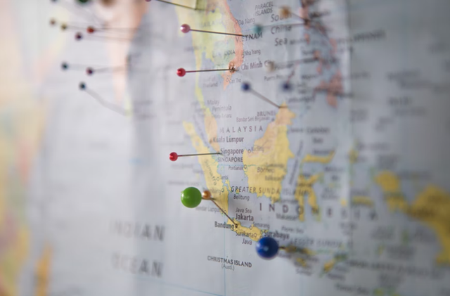 Ilustrasi kabupaten terluas di Indonesia. Foto: unsplash.com/dead____artist