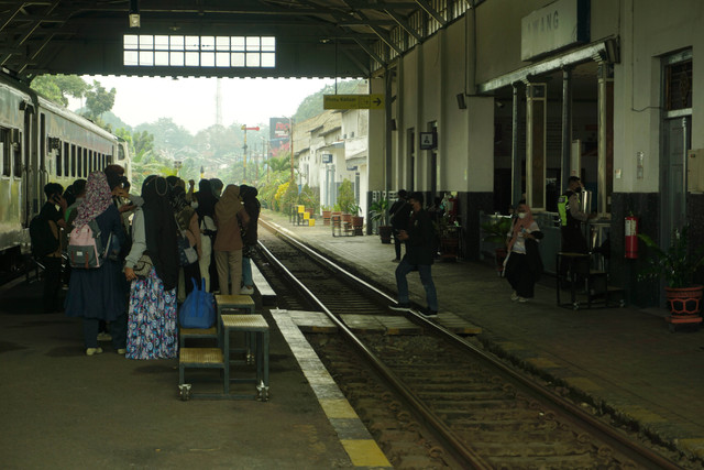 Cara ke Matos dari Stasiun Malang, Foto: Unsplash/muhammad arief