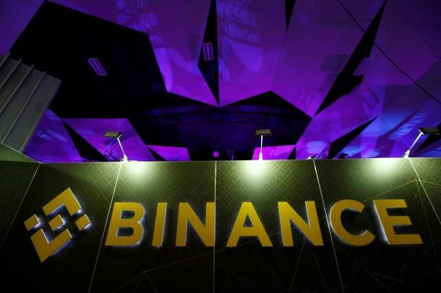Ilustrasi logo Binance. Foto: Reuters.