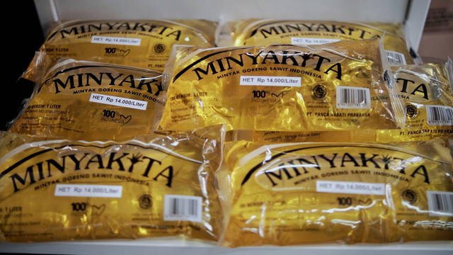 Produk minyak goreng Minyakita. Foto: Jamal Ramadhan/kumparan