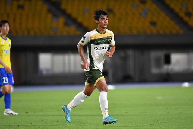 Pratama Arhan saat menjalani debut bersama Tokyo Verdy. Foto: Tokyo Verdy