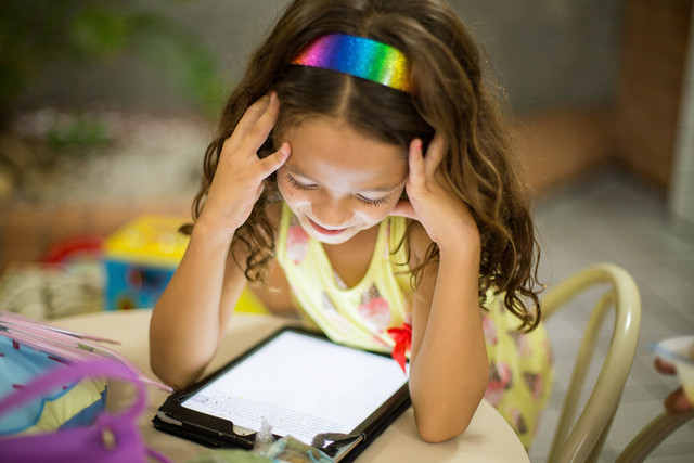 Ilustrasi pertanyaan sekolah dasar Brain Out, sumber foto: (Patricia) by Unsplash.com