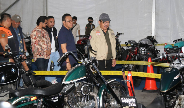 Wakil Gubernur Bali Prof. Tjokorda Oka Artha Ardhana Sukawati (Cok Ace) saat pembukaan Sanur Motor Show di Kawasan Pantai Mertasari, Jumat (8/7/2022) - IST