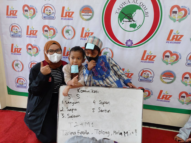 Kelas komunikasi (sumber: dok. pribadi)