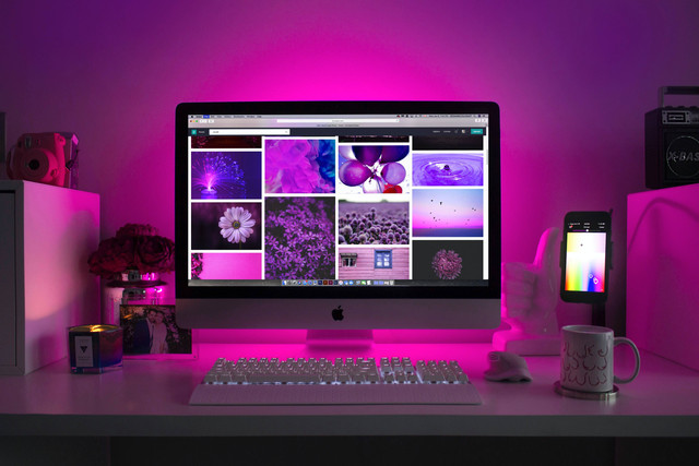cara memperbaiki speaker laptop kresek. Foto: Designecologist/Pexels