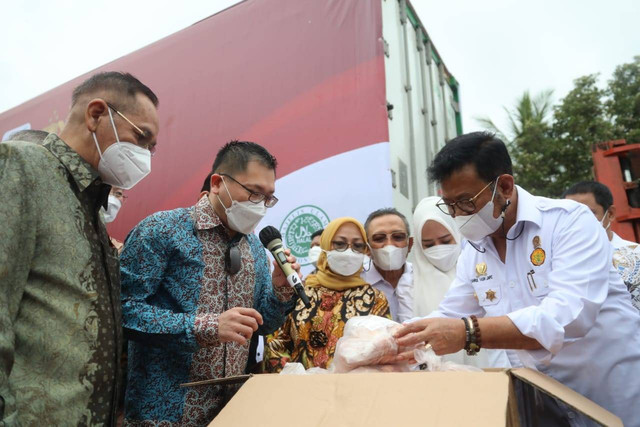 Mentan Syahrul Yasin Limpo lepas ekspor produk unggas ke pasar Singapura. Foto: Dok. Kementan
