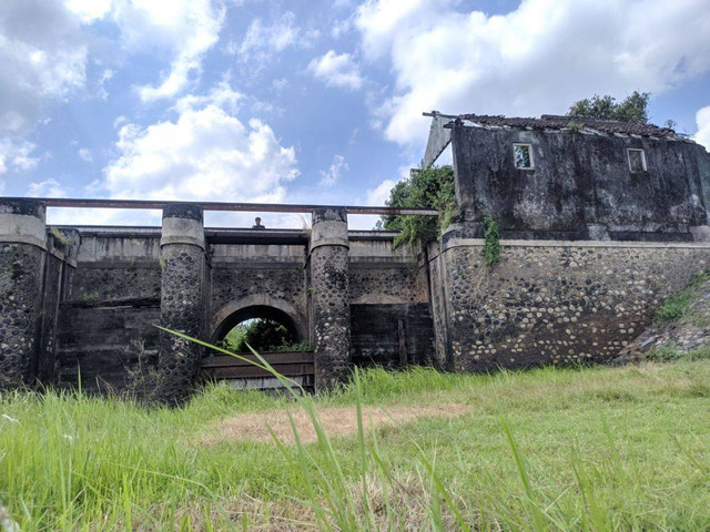 Kisah Misteri Dam Peninggalan Belanda di Turipinggir Megaluh, Jombang