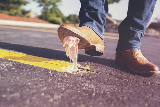 Ilustrasi lem sepatu. Foto: pixabay