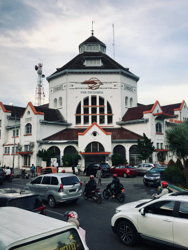 Ilustrasi kantor Pos Indoensia, Foto: unsplash