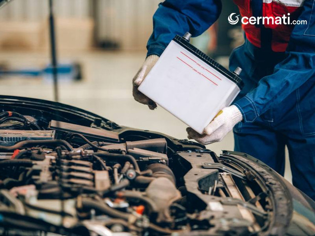10 Penyebab dan Gejala Aki Tekor Serta Cara Mudah Mengatasinya