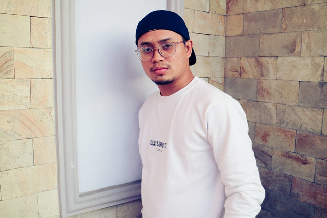 Foto  milik probadi