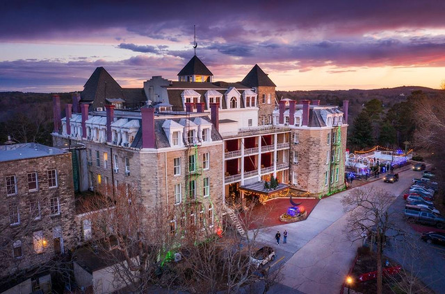 Crescent Hotel and Spa di Amerika Serikat. Foto: Crescent Hotel