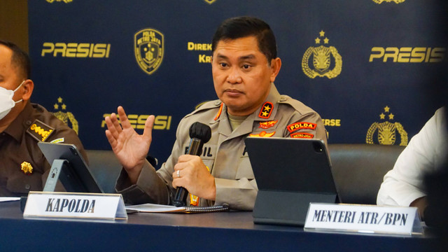 Kapolda Metro Jaya Irjenpol Fadil Imran di Konpers Mafia Tanah.
Foto: Iqbal Firdaus/kumparan