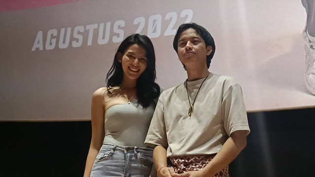 Bisma Karisma dan Lania Fira dalam Media Gathering Romantik Problematik, CGV FX Sudirman, Senin (18/7). Foto: Giovanni/kumparan