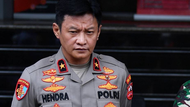 Karo Paminal Div Propam Polri Brigjen Hendra Kurniawan di Polda Metro Jaya, Jakarta, Senin (7/12/2020). Foto: Sigid Kurniawan/Antara Foto