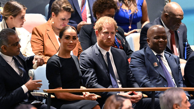 Pangeran Harry Meghan Markle menghadiri upacara penghargaan UN Nelson Mandela Prize 2020 di PBB di New York pada 18 Juli 2022. Foto: Timotius A. Clari/AFP