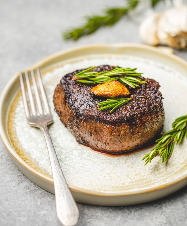 Ilustrasi Steak Moen Moen. Foto: Unsplash