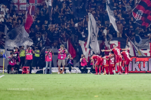Bali United mengalahkan Persija Jakarta dengan skor 1-0 dalam laga pekan perdana Liga 1 2022/23 di Stadion Kapten I Wayan Dipta, Bali, Sabtu (23/7/2022). Foto: Situs web resmi PT Liga Indonesia Baru