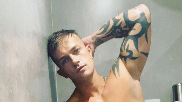 Damian Oliver, eks Crystal Palace, yang beralih jadi bintang porno. Foto: @damianoliverofficial
