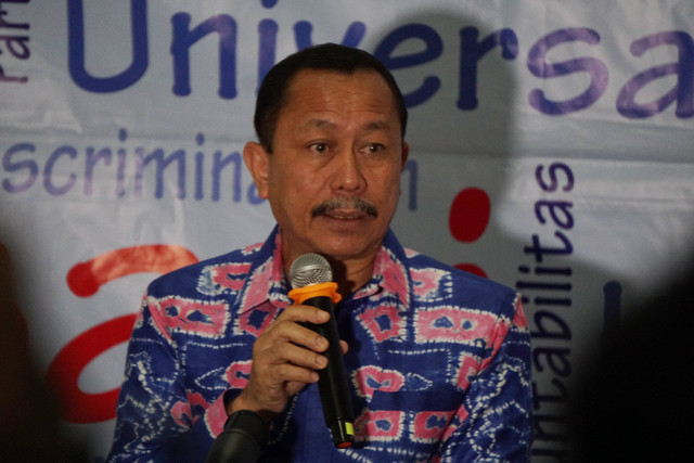 Ketua Komnas HAM, Ahmad Taufan Damanik memberikan keterangan mengenai pemanggilan 7 ajudan di Komnas HAM, Jakarta, Selasa (26/7/2022). Foto: Jamal Ramadhan/kumparan