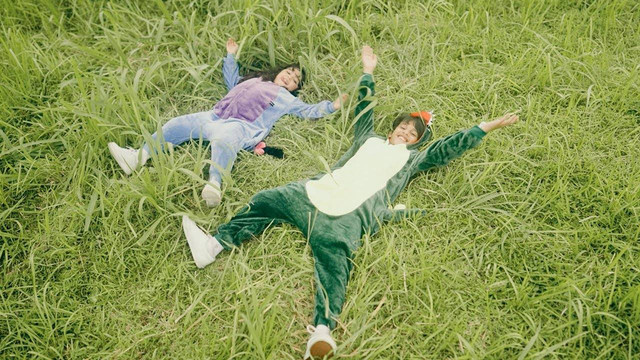 Ilustrasi tangkapan layar video musik Langit Favorit oleh Luthfi Aulia. Foto: YouTube/Luthfi Aulia Chandra