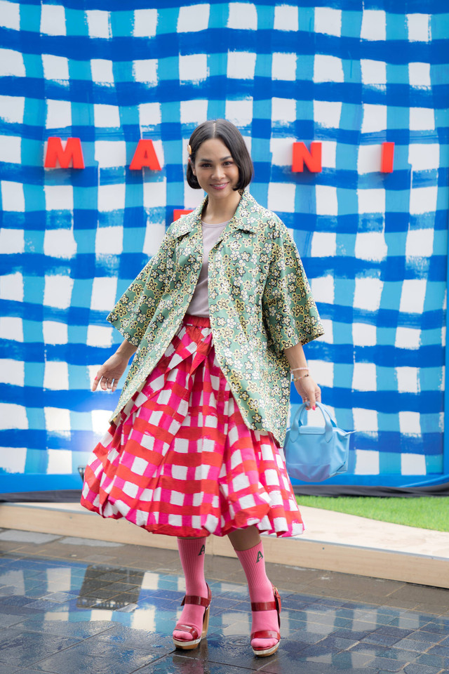 Andien di kolaborasi UNIQLO x MARNI. Foto: UNIQLO
