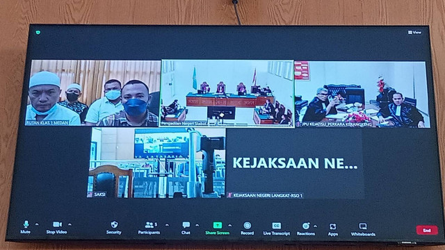 Suasana sidang 8 terdakwa kasus penganiayaan kerangkeng Rumah Bupati Langkat, Rabu (27/7/2022).
 Foto: Kejaksaan Sumut