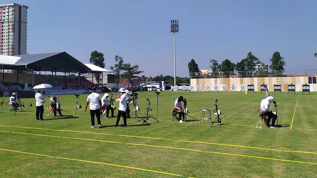 Atlet para panahan asal Indonesia berlatih di Lapangan Kottabarat, Solo, Kamis (28/07/2022). FOTO: Agung Santoso