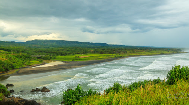 5 Pantai di Garut yang Terkenal dan Memesona, foto : google street view Puncak Guha Bungbulang
