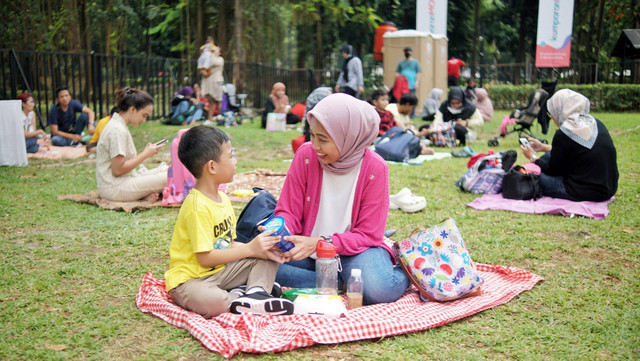 Ilustrasi piknik di Weekend Seru Festival Hari Anak.
 Foto: Jamal Ramadhan/kumparan