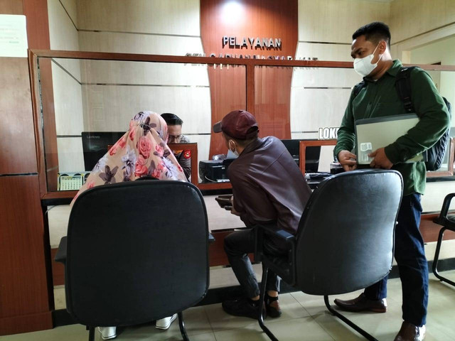 Wanita berinizial NY melapor ke Polda Sumsel. Pelapor melaporkan AS bupati di Sumsel. Foto: Istimewa