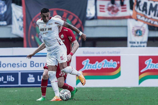 Pertandingan Persija Jakarta vs Persis Solo pada pekan kedua Liga 1 2022/23 di Stadion Patriot Candrabhaga, Bekasi, Minggu (31/7). Foto: Instagram/@persisofficial