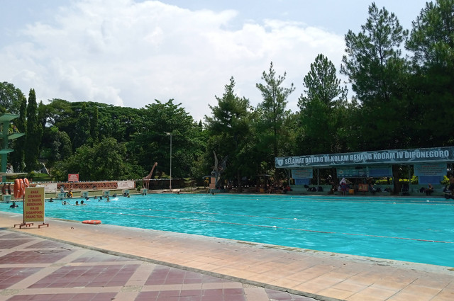 kolam renang murah semarang. sumber foto : fiqa.