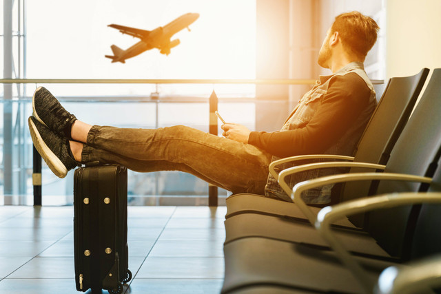 Transit pesawat berapa lama? Pexels.com