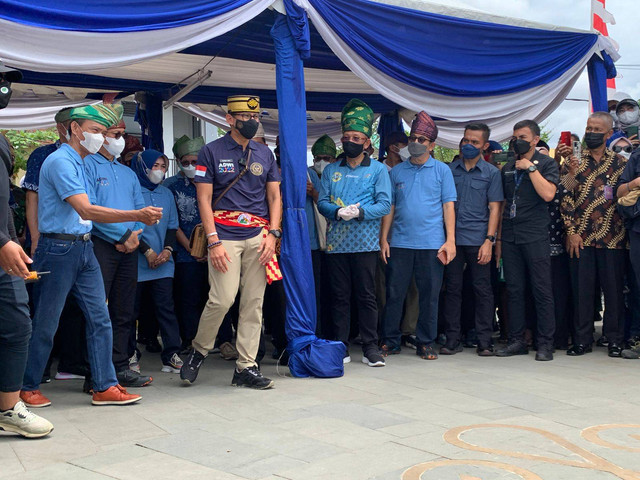 Kunjungan Menparekraf Sandiaga Uno ke Desa Wisata Kampong Melayu BML di Kecamatan Pontianak Selatan, Kota Pontianak, Kalimantan Barat (Kalbar). Foto: Kemenparekraf RI