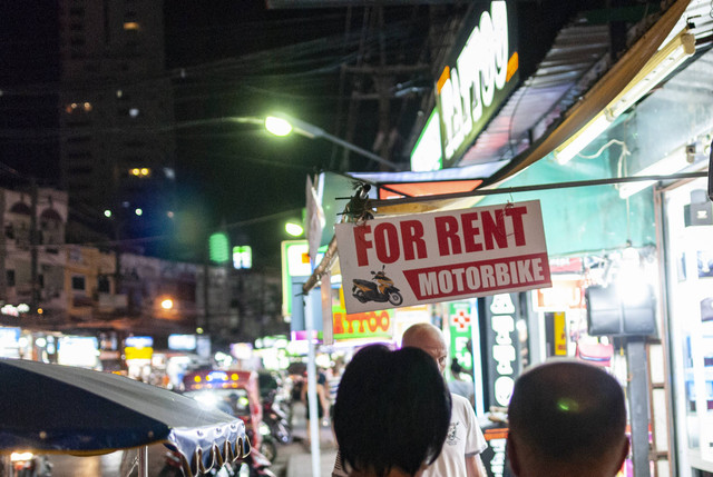 Tempat Sewa Motor di Medan, Foto: Unsplash/noodle kimm 