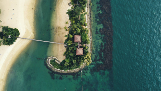 Sentosa island di cara ke sentosa island, Foto oleh Leslie Wong di Unsplash