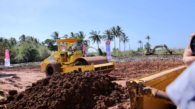 Groundbreaking Jalan Tol Serang-panimbang Seksi 3. Foto: Kemenko Marves