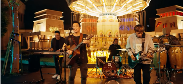 Video Klip NOAH, Menghapus Jejakmu. Foto: YouTube NOAH OFFICIAL