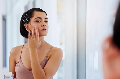 Ilustrasi pro retinol adalah (Sumber: Unsplash)