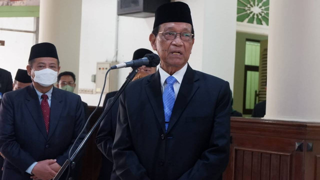 Gubernur DIY Sri Sultan Hamengku Buwono X di Kantor DPRD DIY, Selasa (9/9/2022). Foto: Arfiansyah Panji Purnandaru/kumparan