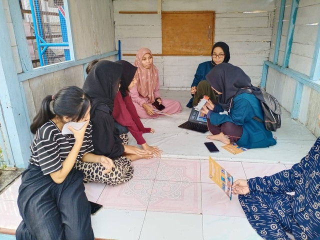 Pelaksanaan Kegiatan Pengenalan Cara Berjualan dan Mengembangkan Pemasaran di Shopee. Foto: Dok. Kegiatan