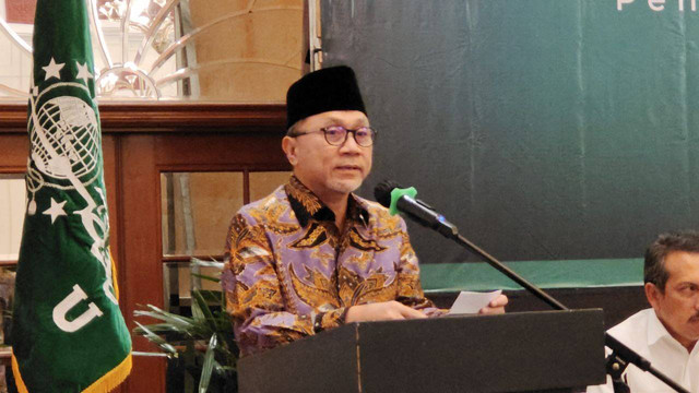 Menteri Perdagangan RI, Zulkifli Hasan, dalam acara penandatangan MoU dengan PBNU di Yogyakarta, Rabu (10/8/2022) malam. Foto: Sandra/Tugu Jogja